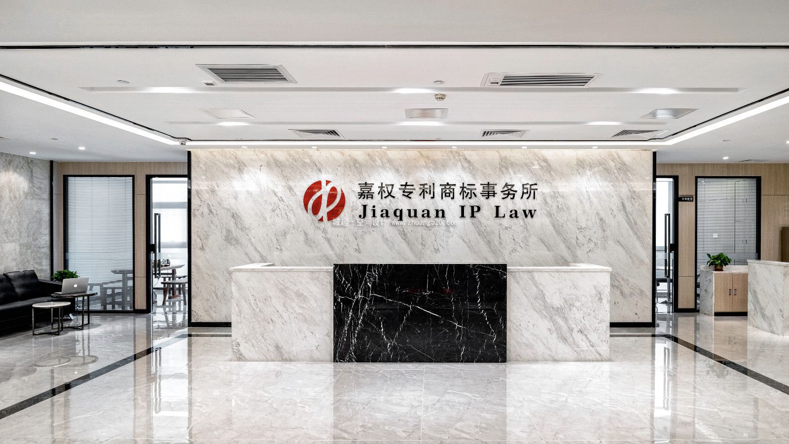 辦公空間中的前臺、會議室、經(jīng)理辦公室如何設(shè)計？